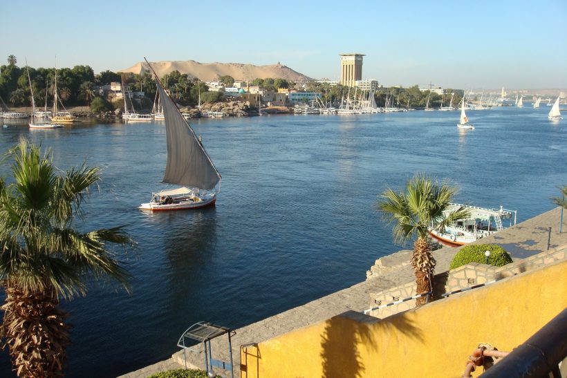 nile-of-Aswan-egypt-wallpaper