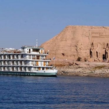 Lake Nasser Cruises