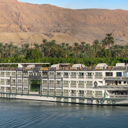 4 nights Luxor and Aswan Nile Cruise including Abu Simbel, Air Balloon From Luxor-Luxury Cruise
